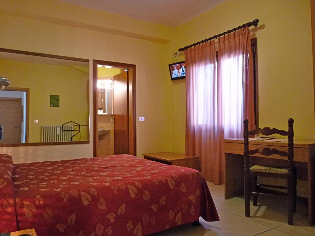 Hotel La Rosa テーリオ 部屋 写真