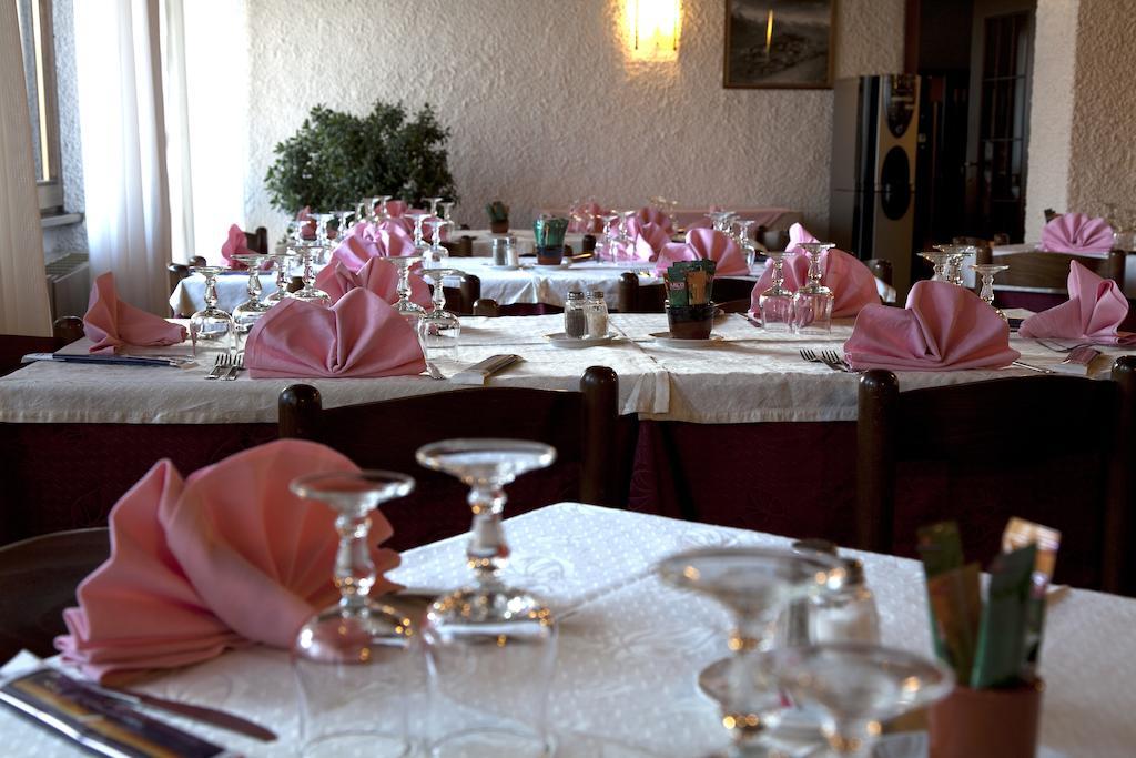 Hotel La Rosa テーリオ エクステリア 写真